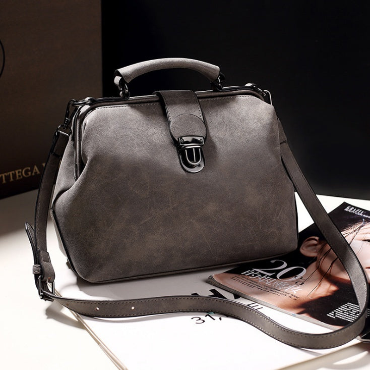Retro handbag LadyShow.Store