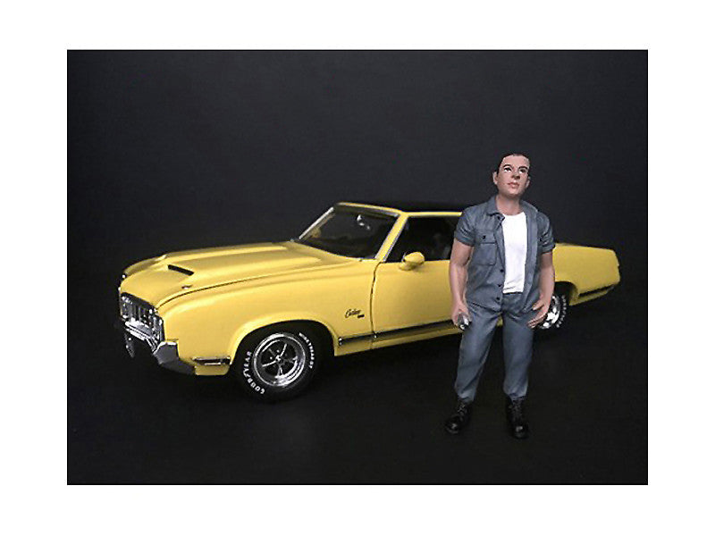 "Hanging Out II" Beto Figurine for 1/24 Scale Models by American Diorama LuxuryLifeWay Online Store