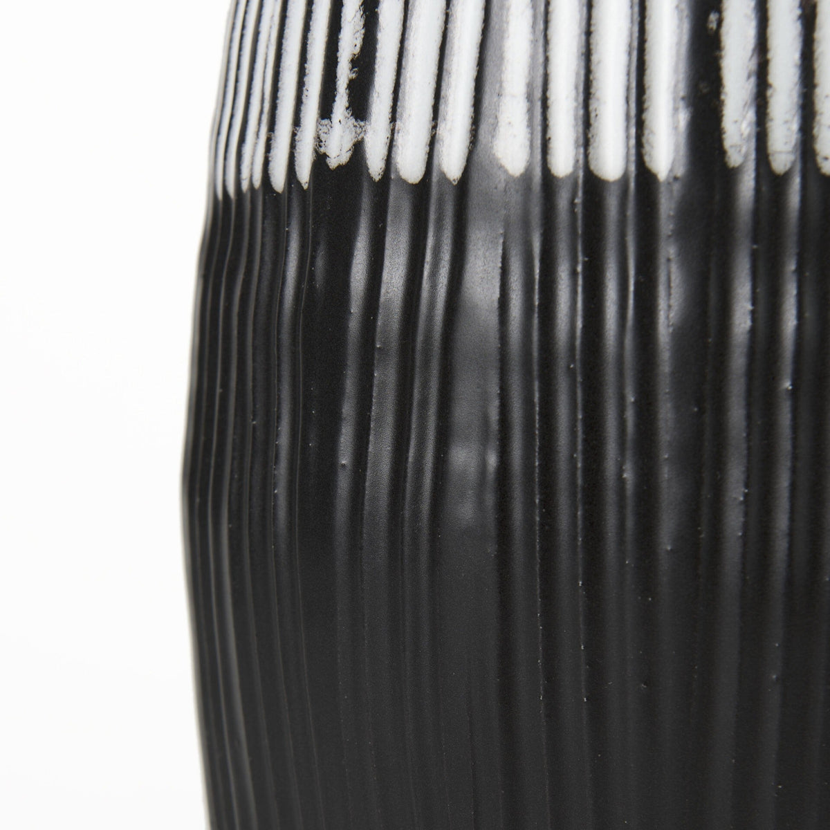 19" Black White and Gray Patterned Lines Ceramic Vase LuxuryLifeWay Online Store
