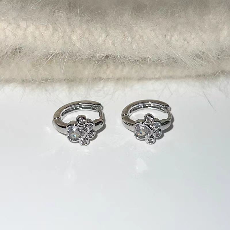 Female Diamond Studded Love Cat Foot Earrings CJD