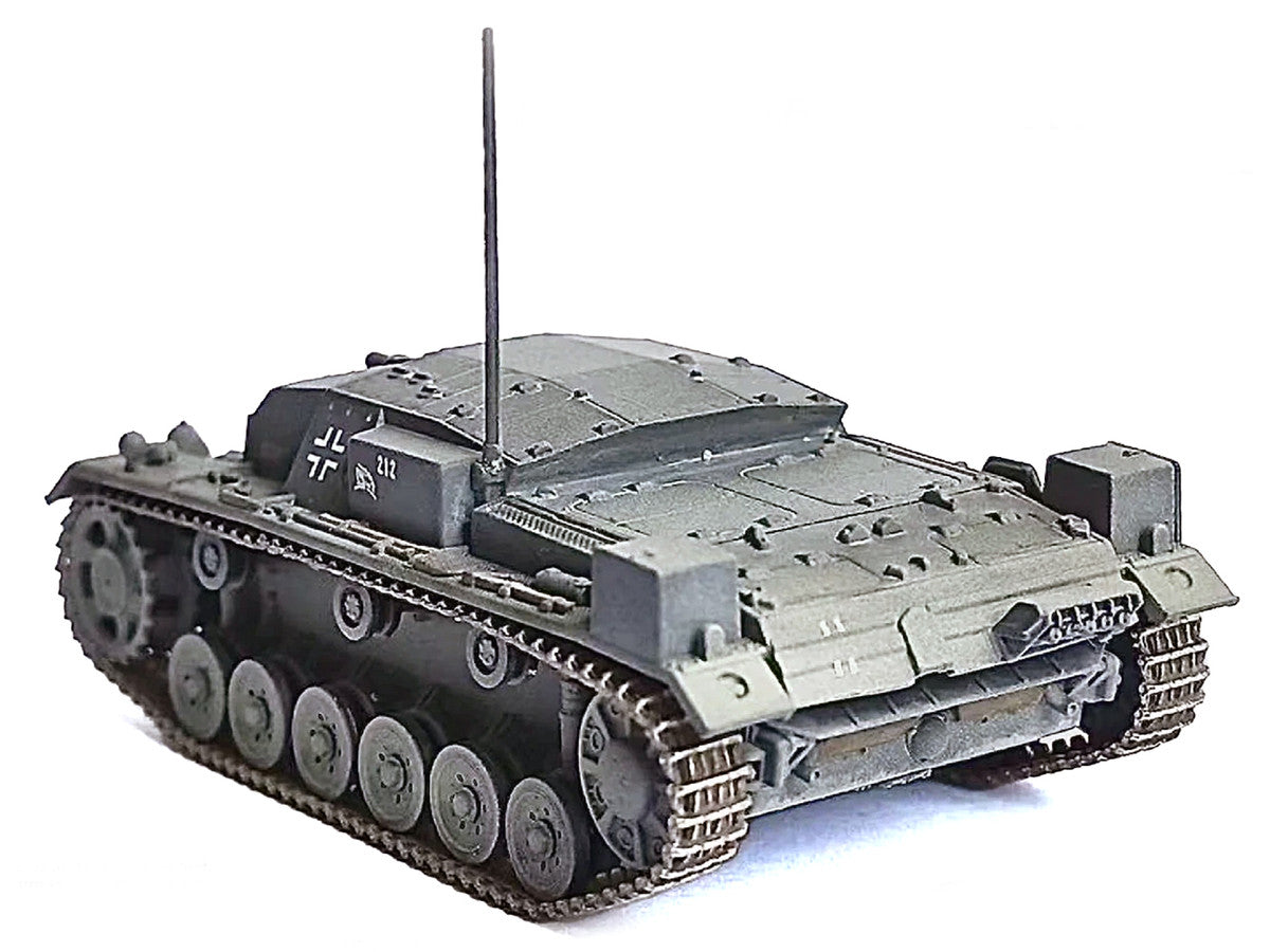 Germany StuG. III Ausf.B Tank "StuG.Abt. 226 Eastern Front" (1941) German Army "NEO Dragon Armor" Series 1/72 Plastic Model by Dragon Models LuxuryLifeWay Online Store