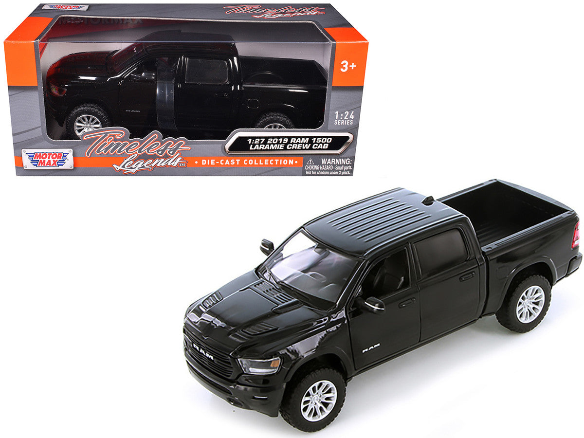 2019 RAM 1500 Laramie Crew Cab Pickup Truck Black 1/24 Diecast Model Car by Motormax LuxuryLifeWay Online Store