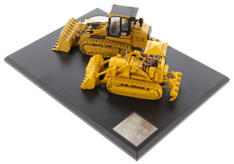 CAT Caterpillar 977D Traxcavator (Circa 1955-1960) and CAT Caterpillar 963K Track Loader (Current) with Operators "Evolution Series" 1/50 Diecast Models by Diecast Masters LuxuryLifeWay Online Store