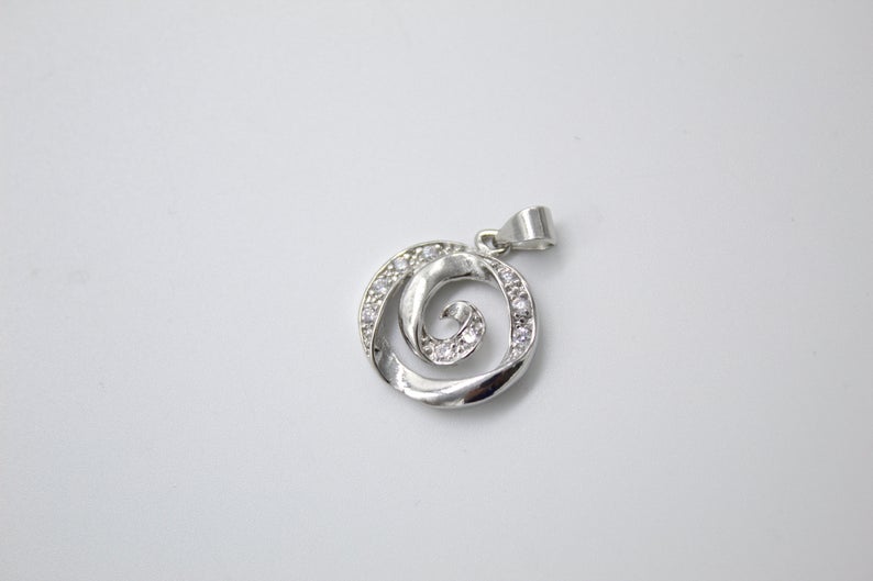 18K Gold Filled Swirl With CZ Cubic Zirconia Stone Pendant LuxuryLifeWay Online Store
