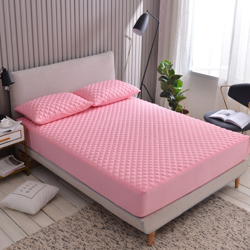 Non-slip fixed mattress protector