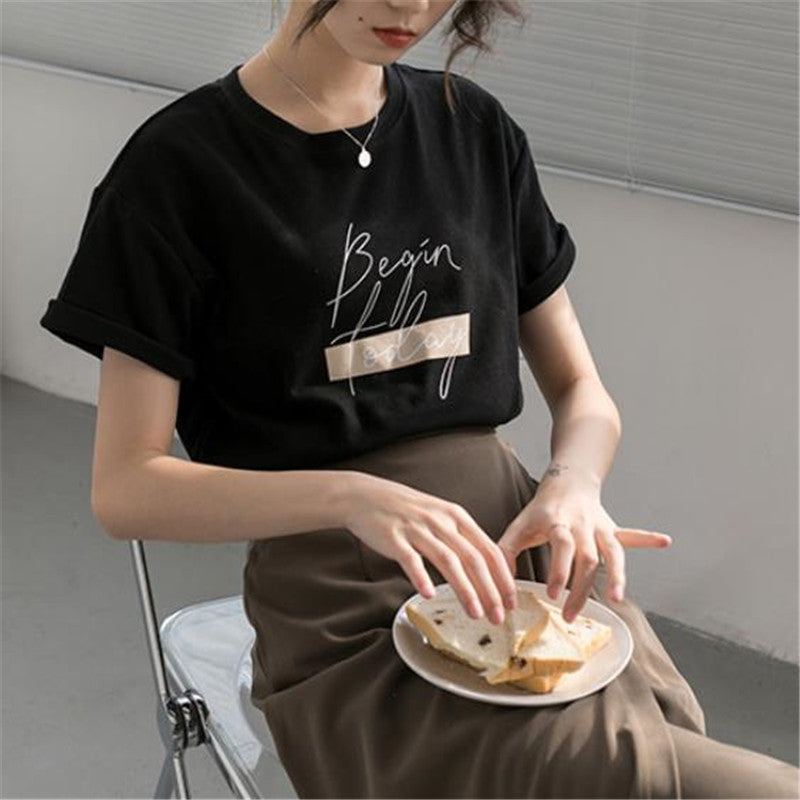 Casual women's T-shirt