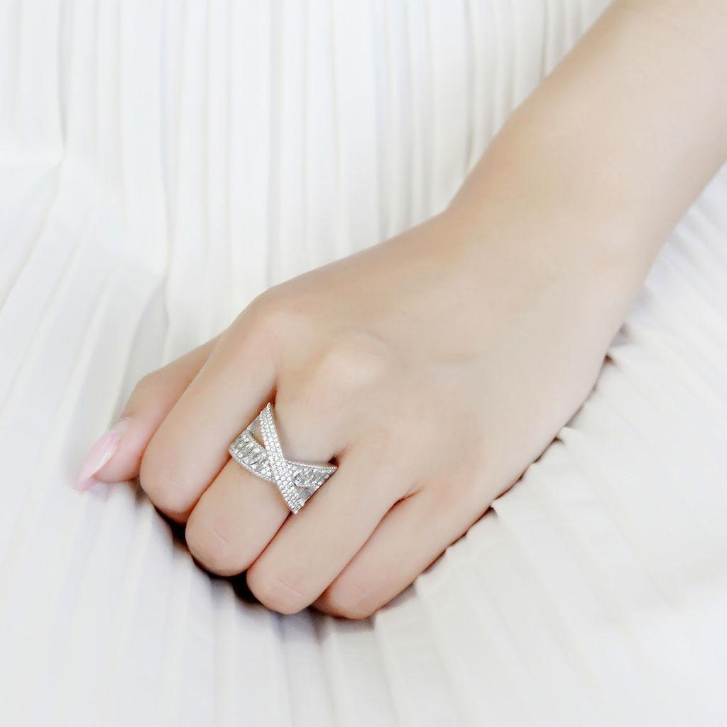 DA361 - High polished (no plating) Stainless Steel Ring with AAA Grade CZ in Clear LuxuryLifeWay Online Store