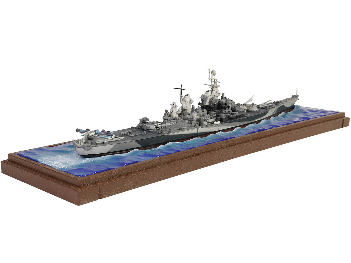 USS Missouri (BB-63) Iowa-class Battleship "Battle of Okinawa" (1945) United States Navy (Waterline Edition) "Battleship" Series 1/700 Diecast Model by Forces of Valor LuxuryLifeWay Online Store