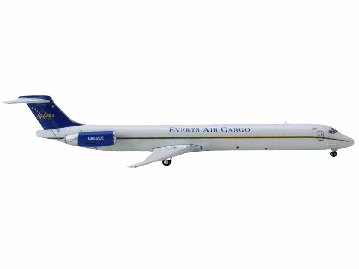 McDonnell Douglas MD-83 Commercial Aircraft "Everts Air Cargo" (N965CE) White with Blue Tail 1/400 Diecast Model Airplane by GeminiJets LuxuryLifeWay Online Store