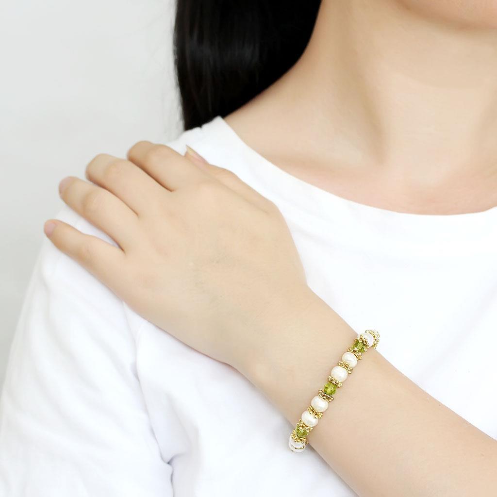 LO4656 - Antique Silver White Metal Bracelet with Synthetic Pearl in Peridot LuxuryLifeWay Online Store