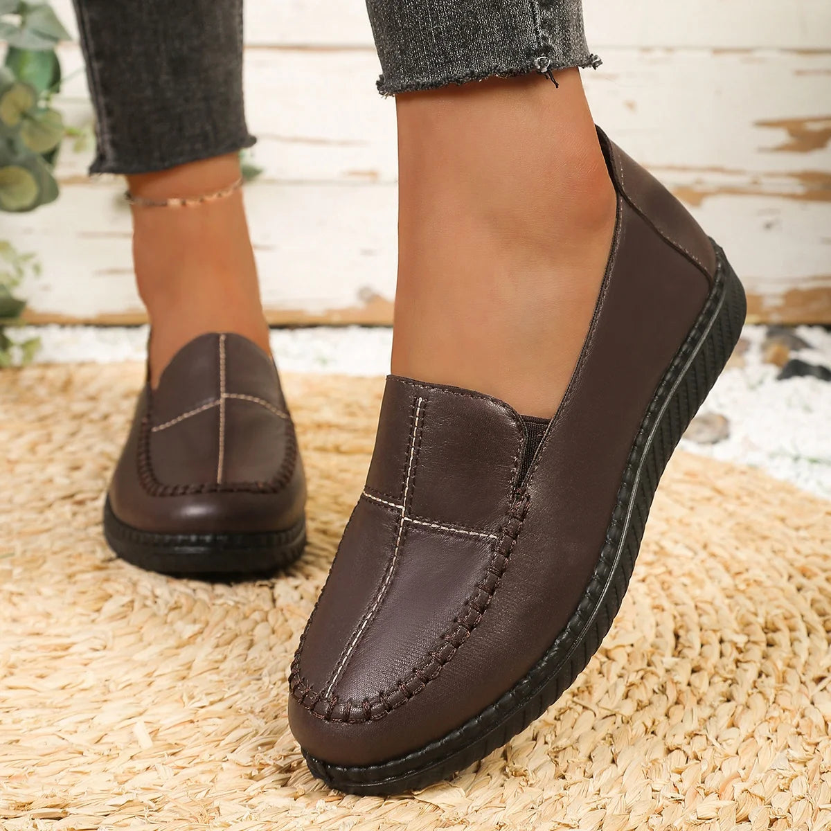 Women's Spring Autumn Leather Loafers Floral Embossed Slip‑On Flats Anti‑Slip Comfort Casual Mom Daily Walking Free Shipping Pi-Mart