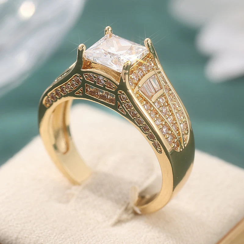 Aesthetic Inlaid White CZ Women's Ring Dazzling Gold Color Geometry Daily Wear Party Jewelry Anniversary Gift Pi-Mart