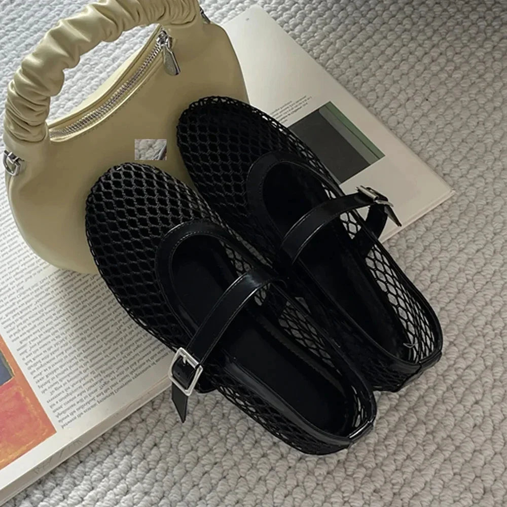 Aneikeh Round Toe Flat Shoes Women Non Slip Flat Sandals Sizes 35-43 Breathable Mesh Beach Outdoor Shallow Comfortable Shoes LadyShow.Store
