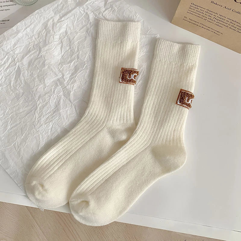 1/3Pairs Winter Thick Warm Padded Socks Solid Color Mid Calf Socks Women’s Casual Embroidered Logo Pile Socks Cold Weather Wear Pi-Mart