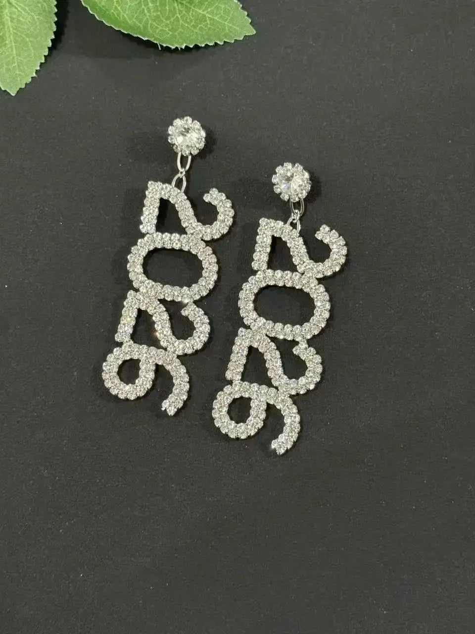 New Full Diamond New Year's Number 2026 Earrings, Christmas Gifts, Personalized Water Diamond Earnail Accessories Pi-Mart