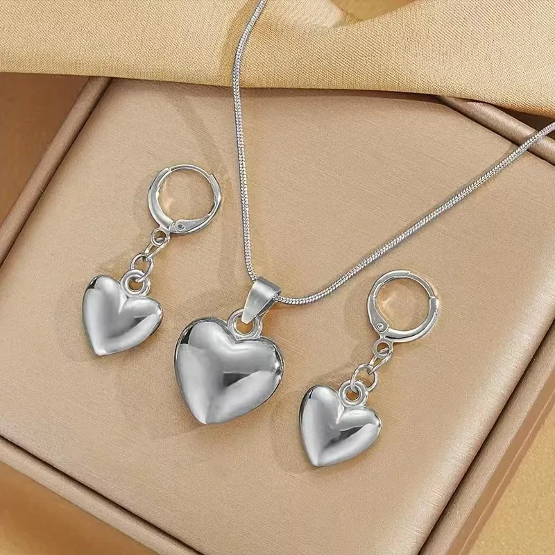 Two-piece heart-shaped necklace jewelry set - Heart pendant necklace and earring set, perfect for women's daily wear or parties. Pi-Mart