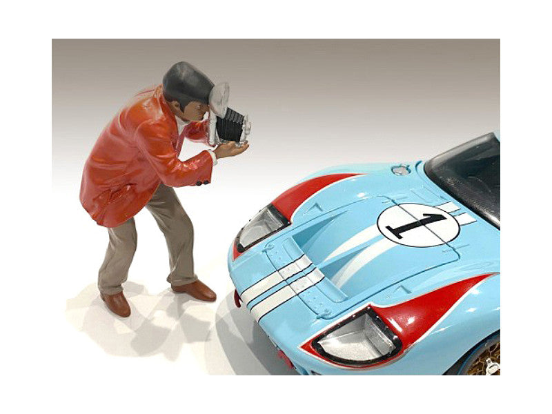 "Race Day 1" Figurine III for 1/18 Scale Models by American Diorama LuxuryLifeWay Online Store