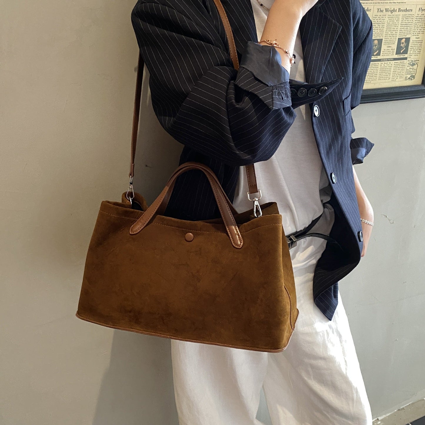 Womens Retro Stylish Simple Casual Crossbody Bag LadyShow.Store