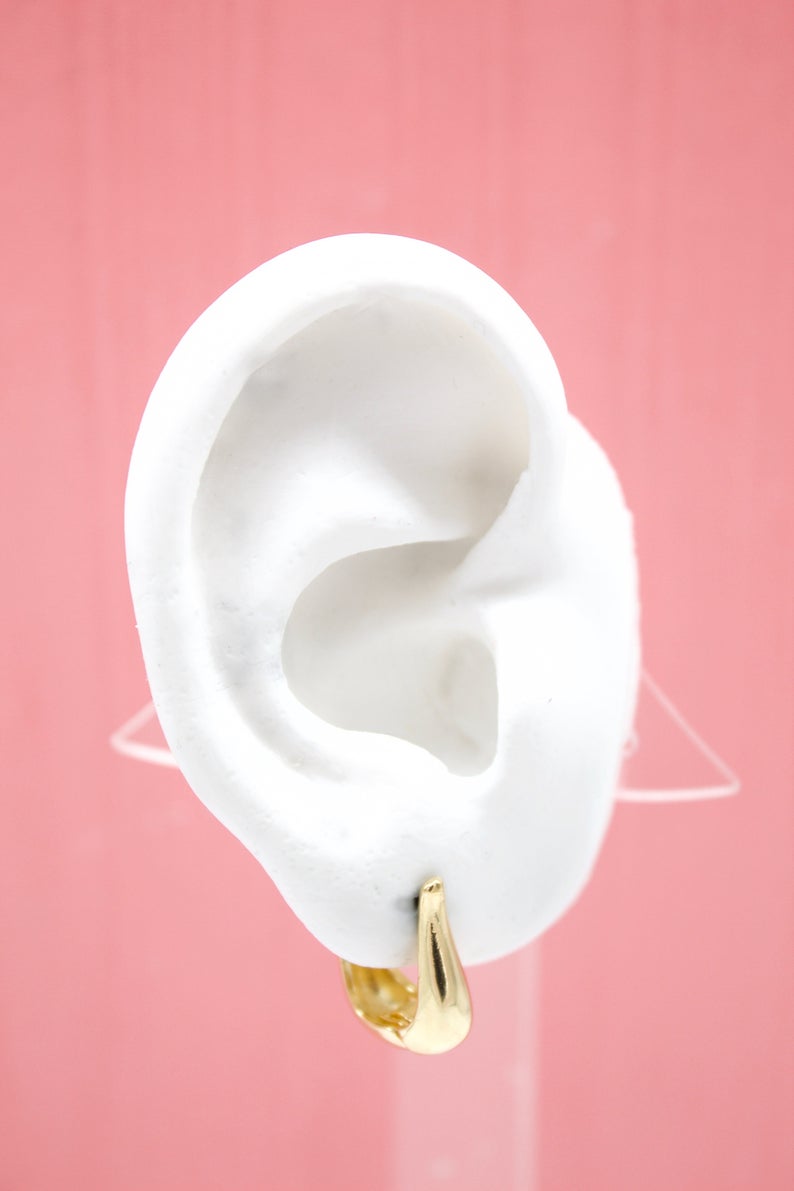 18K Gold Filled Earrings U Shaped Earrings Thick Linked Hoops Minimalist Trendy Huggies Earrings (L74A) LuxuryLifeWay Online Store