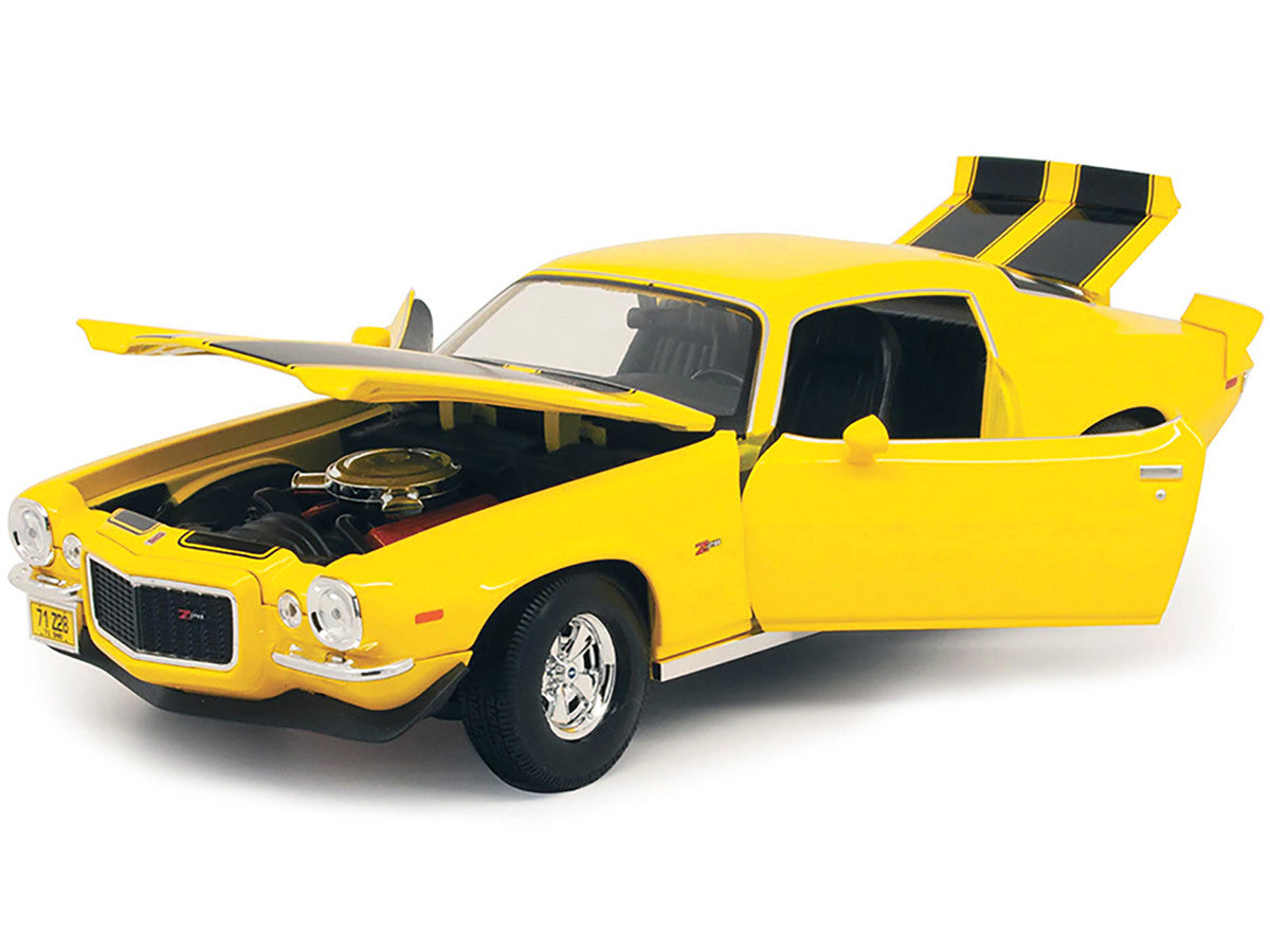 1971 Chevrolet Camaro Yellow with Black Stripes 1/18 Diecast Model Car by Maisto LuxuryLifeWay Online Store