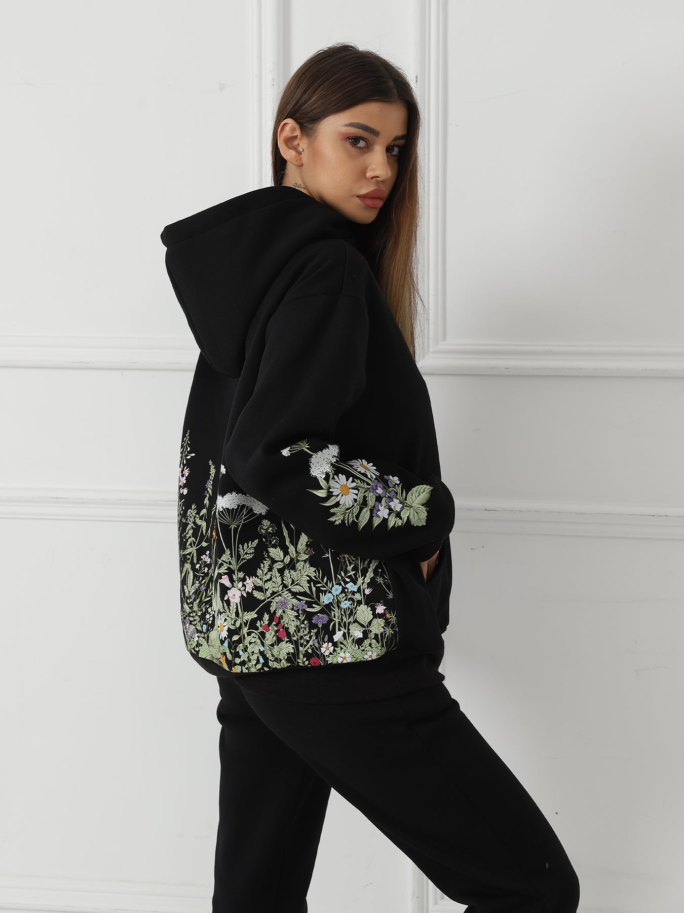 Women's Solid Color Floral Long Sleeved Sweatshirt LadyShow.Store