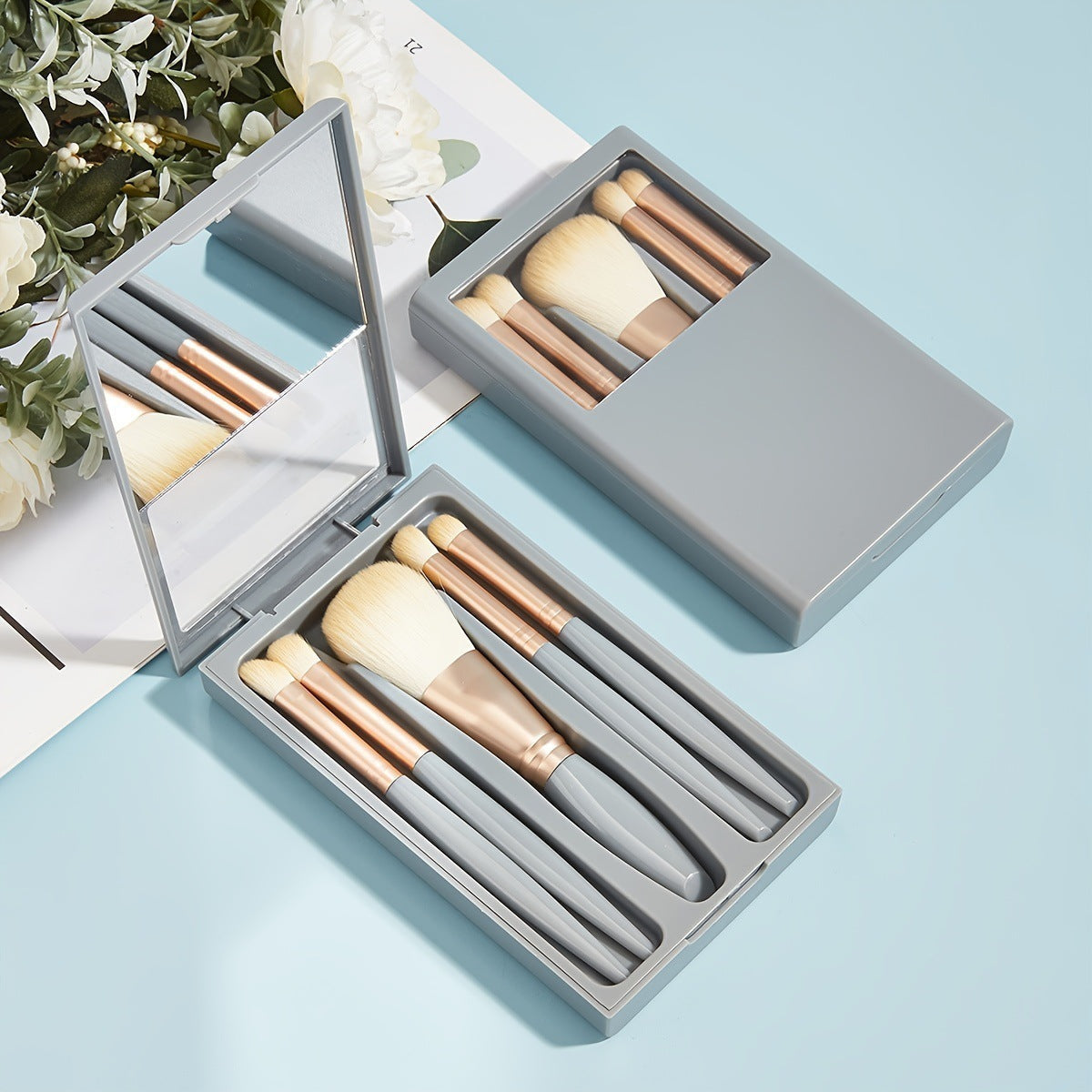 5 PCs Makeup Brushes With Mirror Travel Set LadyShow.Store