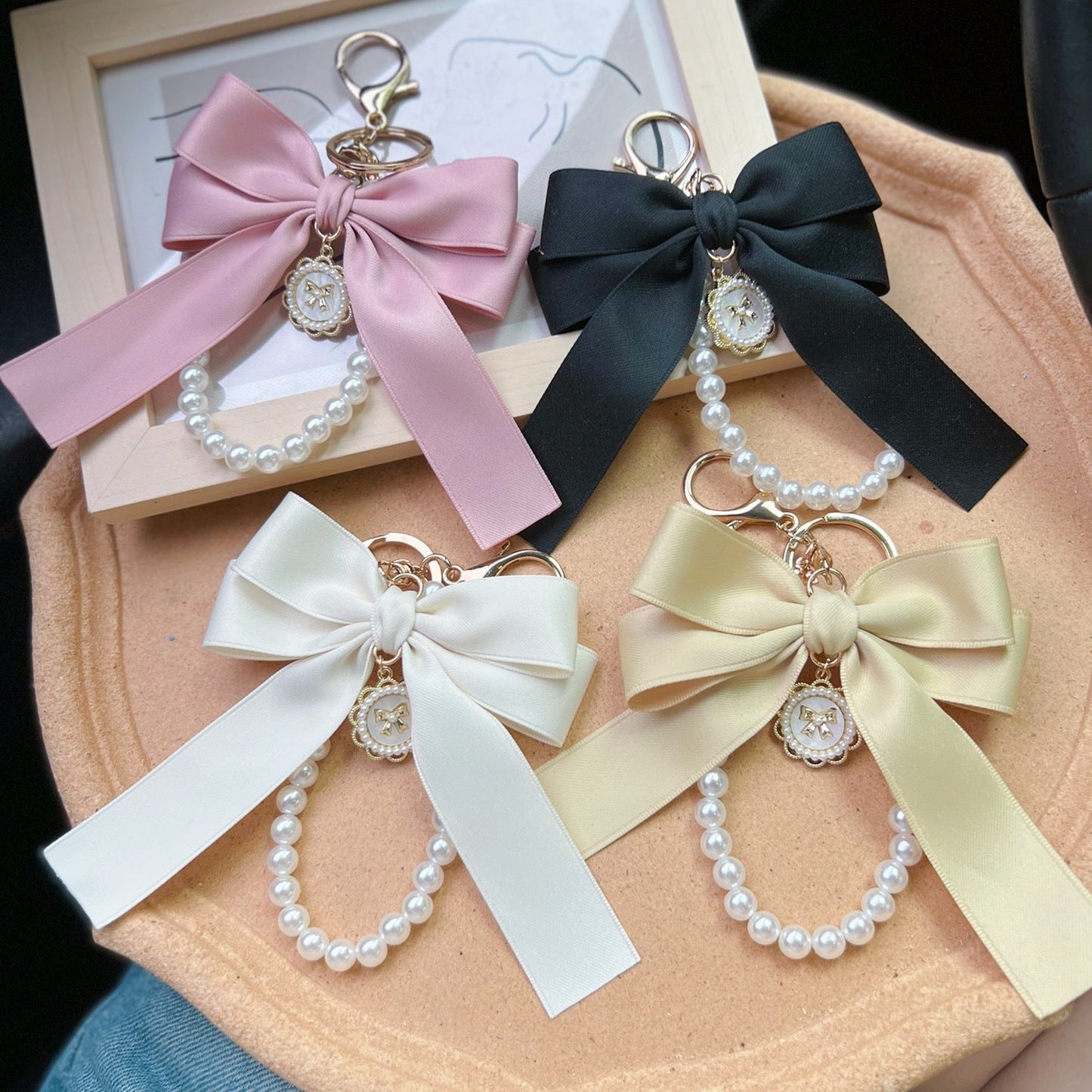 Bow Pearl Metal Keychains Decoration LadyShow.Store