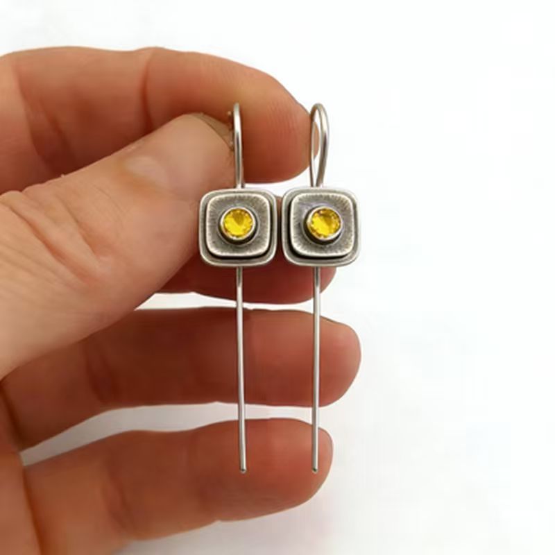 French-Style Vintage Geometric Square Distressed Pearl Earrings LadyShow.Store