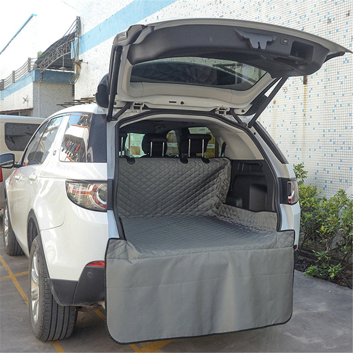 Pet car mats, trunk pet car mats, car waterproof pet cushions Pets Fashion
