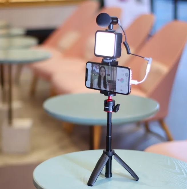 Mobile Phone Vlog Selfie Stick Short Video Live Fill Light Bracket Pi-Mart