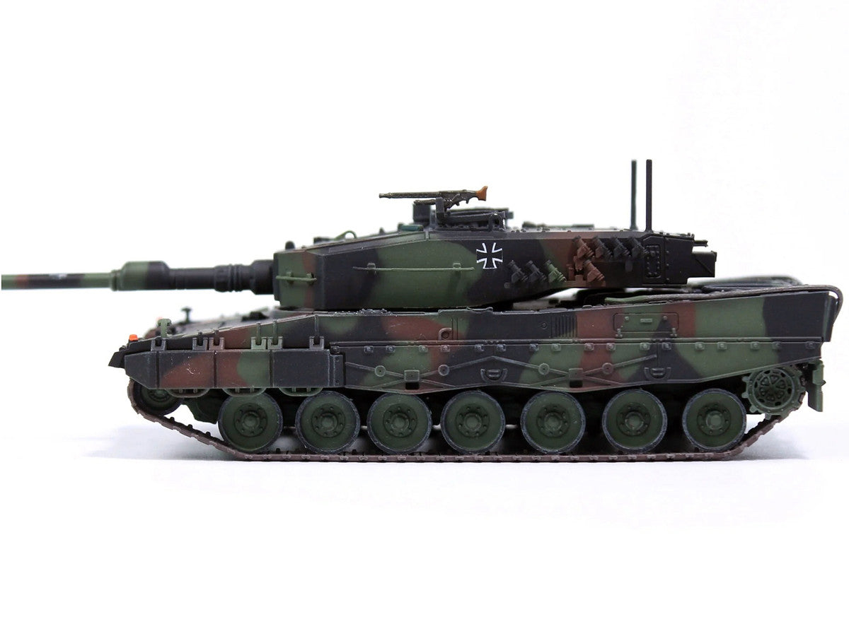 Leopard 2A4 Main Battle Tank "Bundeswehr 361st Panzer Battalion Certain Challenge West Germany" (1988) West German Army "Armor Premium" Series 1/72 Diecast Model by Panzerkampf LuxuryLifeWay Online Store