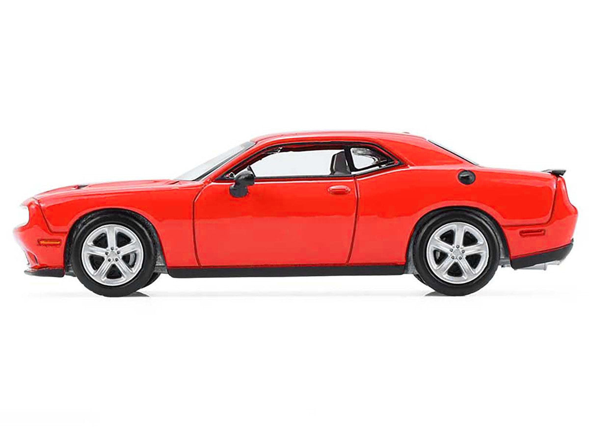2016 Dodge Challenger RT Torred "GreenLight Muscle" Series 30 1/64 Diecast Model Car by Greenlight LuxuryLifeWay Online Store