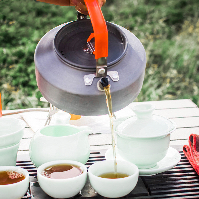Fashion Simple Color Contrast Aluminum Kettle 0.8L PearlNestDecor.com