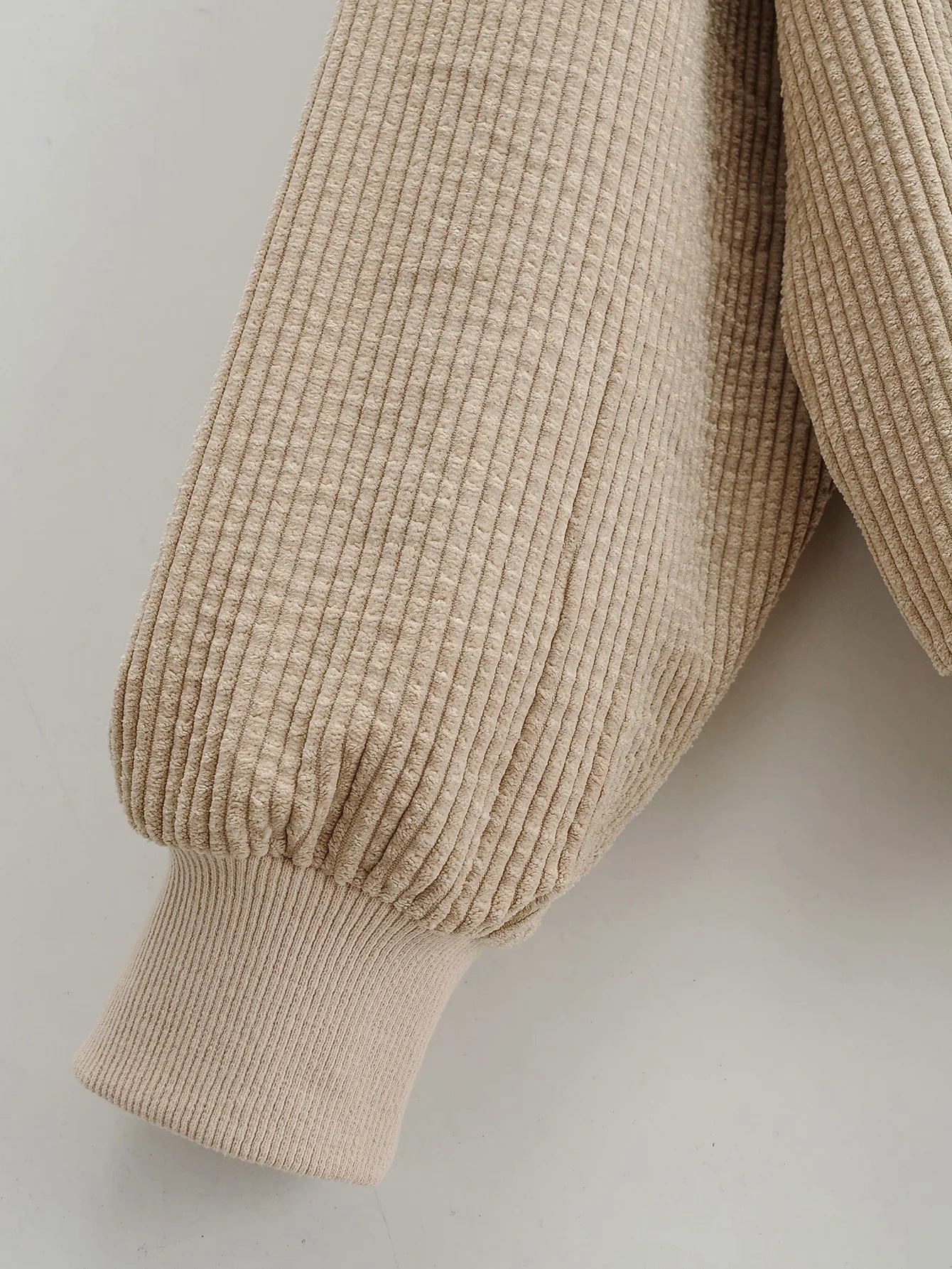 Fashion Two-piece Hooded Sweatshirt With Loose Pockets