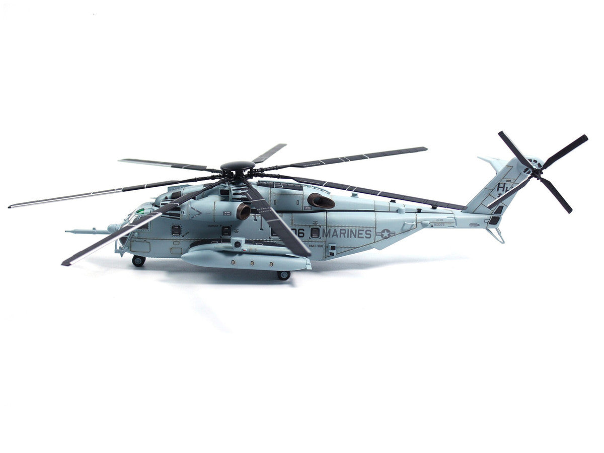 Sikorsky CH-53E Super Stallion Helicopter #06 "163075 HMH-366 Hammerheads Exercise Trident Juncture Vinnu Norway" (2018) United States Marine Corps 1/72 Diecast Model by Panzerkampf LuxuryLifeWay Online Store