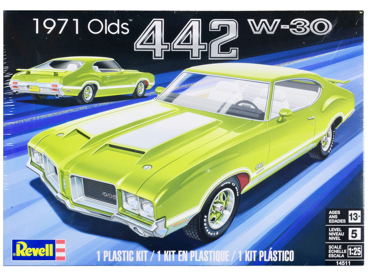 Level 5 Model Kit 1971 Oldsmobile 442 W-30 1/25 Scale Model by Revell LuxuryLifeWay Online Store