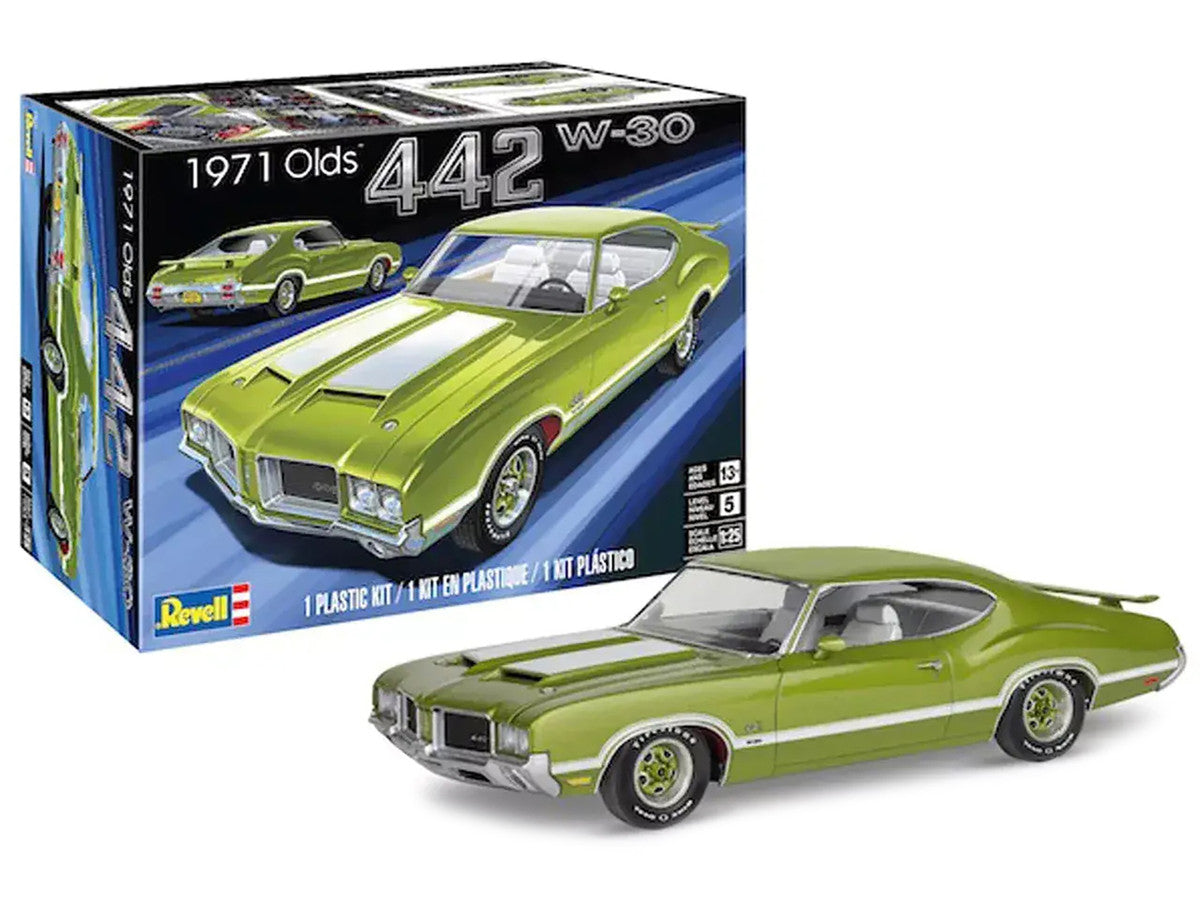Level 5 Model Kit 1971 Oldsmobile 442 W-30 1/25 Scale Model by Revell LuxuryLifeWay Online Store