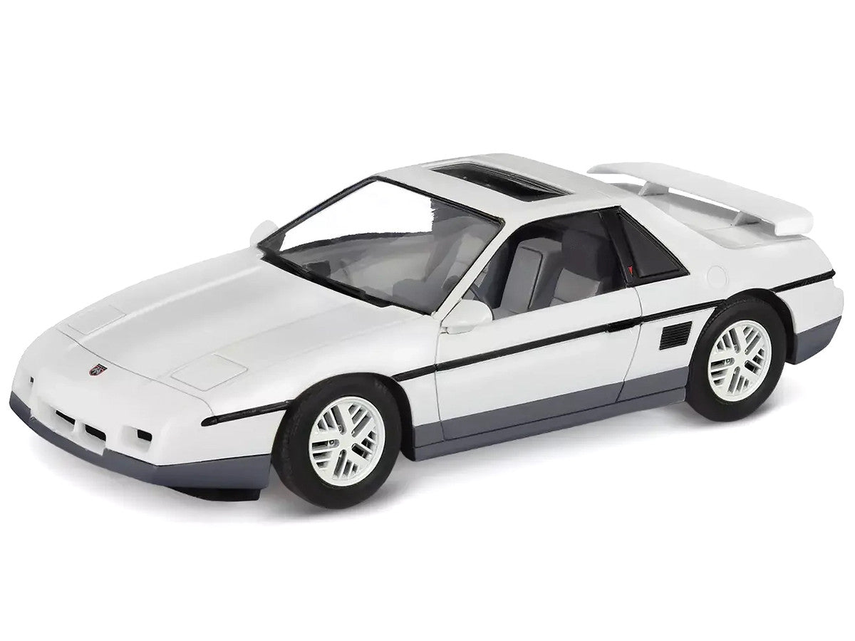 Level 4 Model Kit 1985 Pontiac Fiero GT 1/24 Scale Model by Revell LuxuryLifeWay Online Store