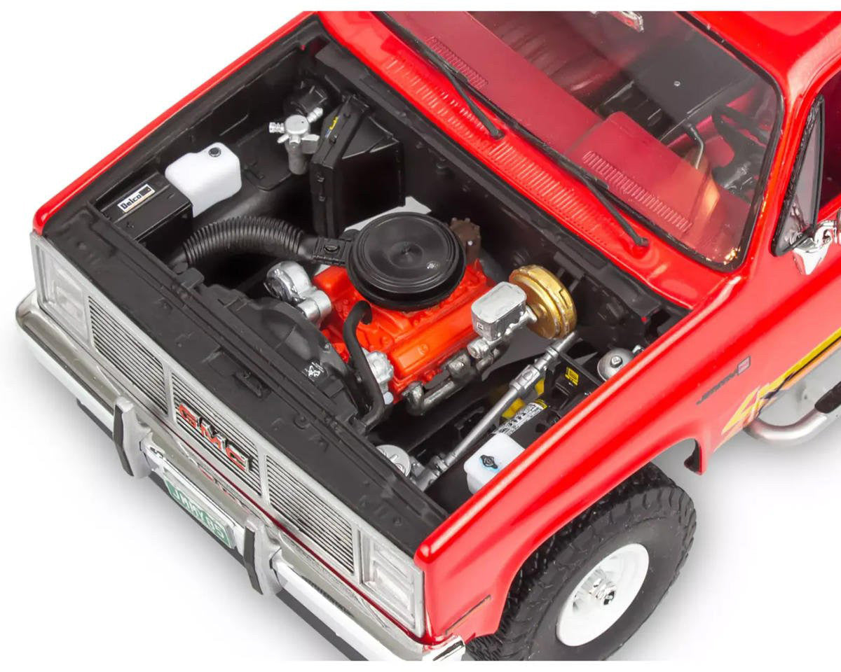 Level 4 Model Kit 1985 GMC Jimmy 4x4 "High Roller" 1/25 Scale Model by Revell LuxuryLifeWay Online Store