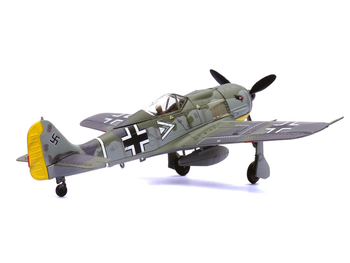 Focke-Wulf Fw 190A Aircraft "108-Victory Ace Hauptmann Hans 'Assi' Hahn Gruppenkommandeur III./JG 2 Richthofen France" (1942) German Luftwaffe 1/72 Diecast Model Airplane by Legion LuxuryLifeWay Online Store