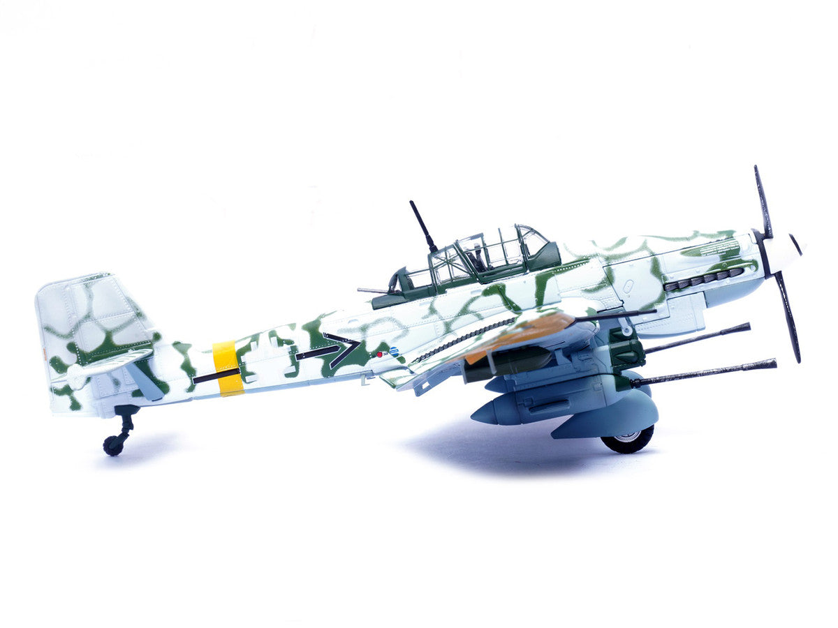 Junkers Ju 87G2 Stuka Bomber Aircraft "10.(Pz)/SG 2 Immelmann Markisch Friedland Pomerania" (1945) German Luftwaffe "Wing" Series 1/72 Diecast Model by Panzerkampf LuxuryLifeWay Online Store