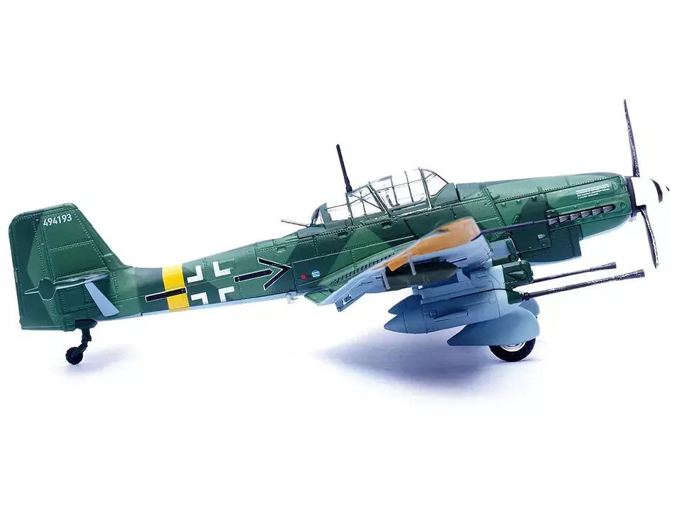 Junkers Ju 87G2 Stuka Bomber Aircraft "10.(Pz)/SG 2 Immelmann Oberst Hans-Ulrich Rudel Slovakia" (1944) German Luftwaffe "Wing" Series 1/72 Diecast Model by Panzerkampf LuxuryLifeWay Online Store