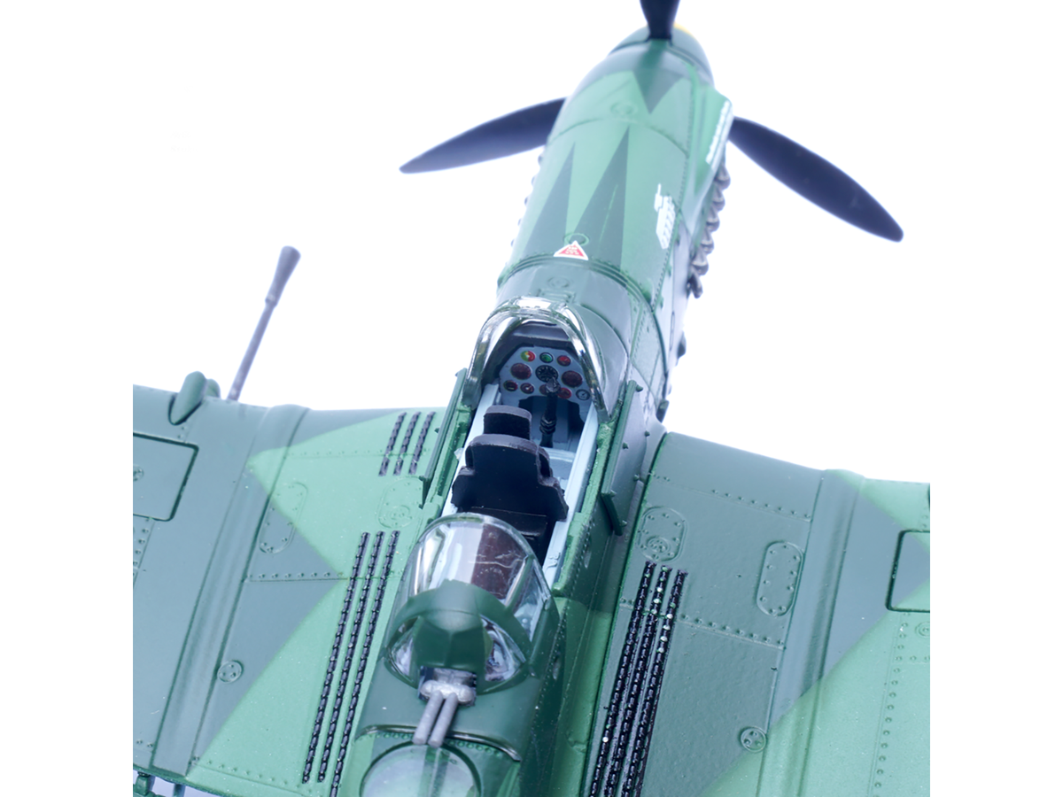 Junkers Ju 87G2 Stuka Bomber Aircraft "10.(Pz)/SG 2 Immelmann T6+BB Oberst Hans-Ulrich Rudel Romania" (1944) German Luftwaffe "Wing" Series 1/72 Diecast Model by Panzerkampf LuxuryLifeWay Online Store