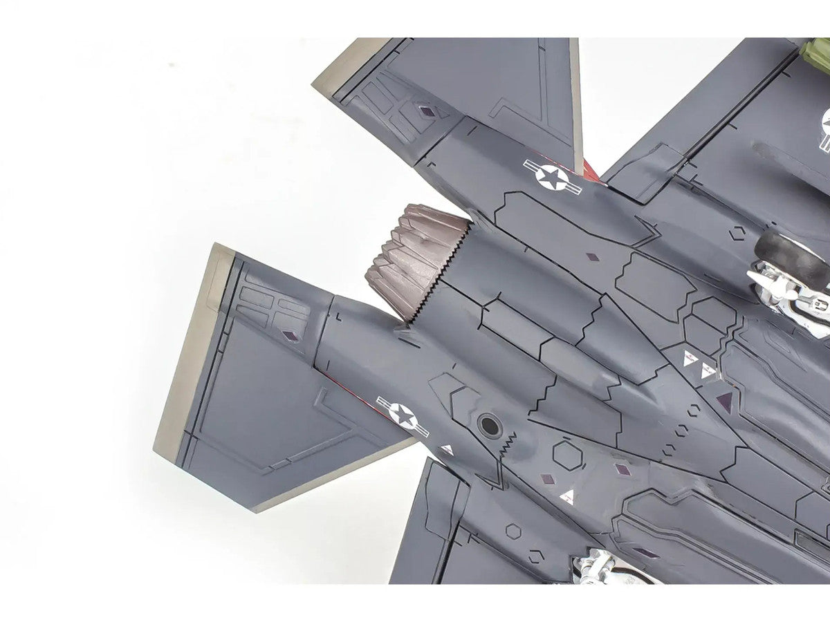 Level 4 Model Kit Lockheed Martin F-35A Lightning II Aircraft 1/72 Scale Model by Revell