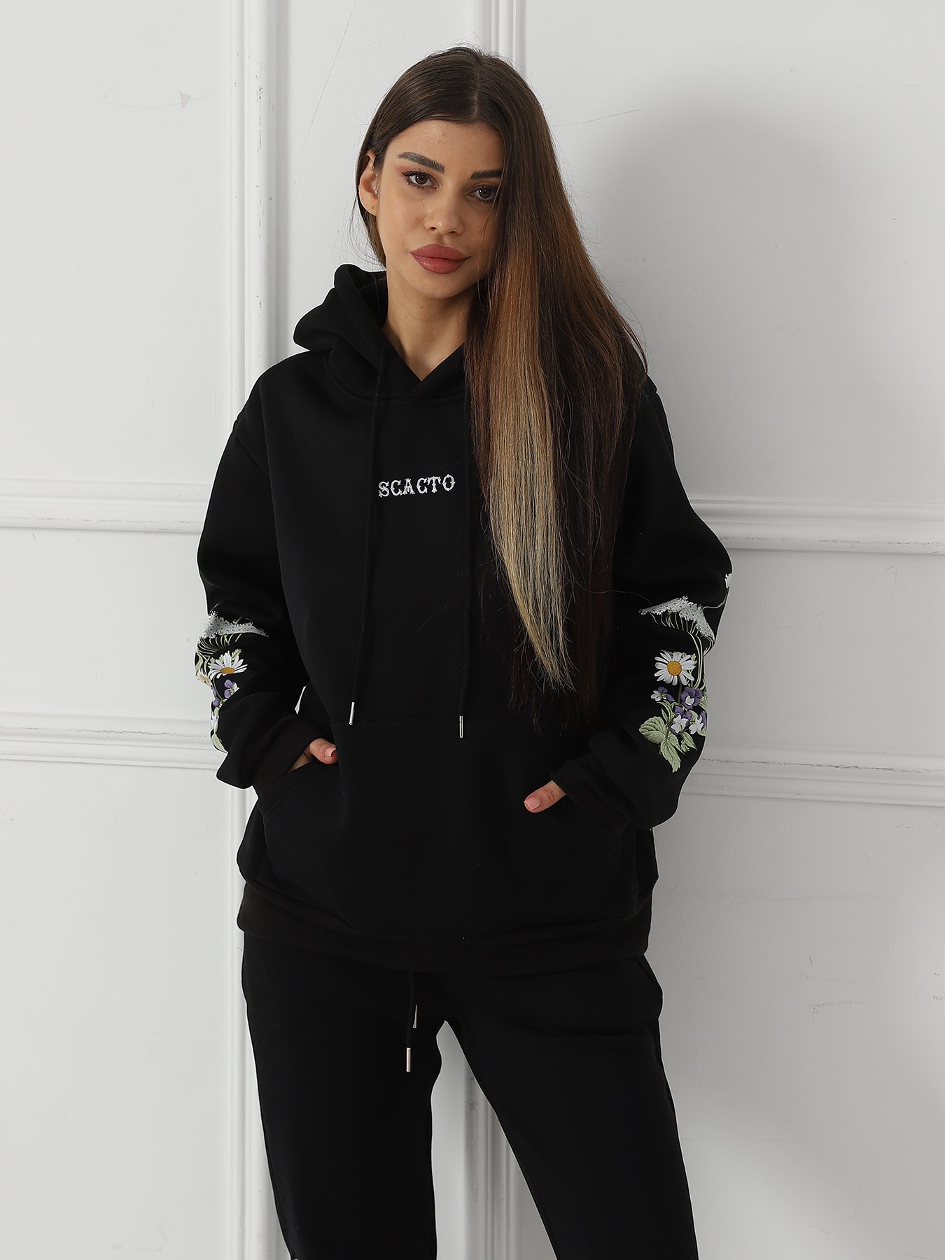 Women's Solid Color Floral Long Sleeved Sweatshirt LadyShow.Store