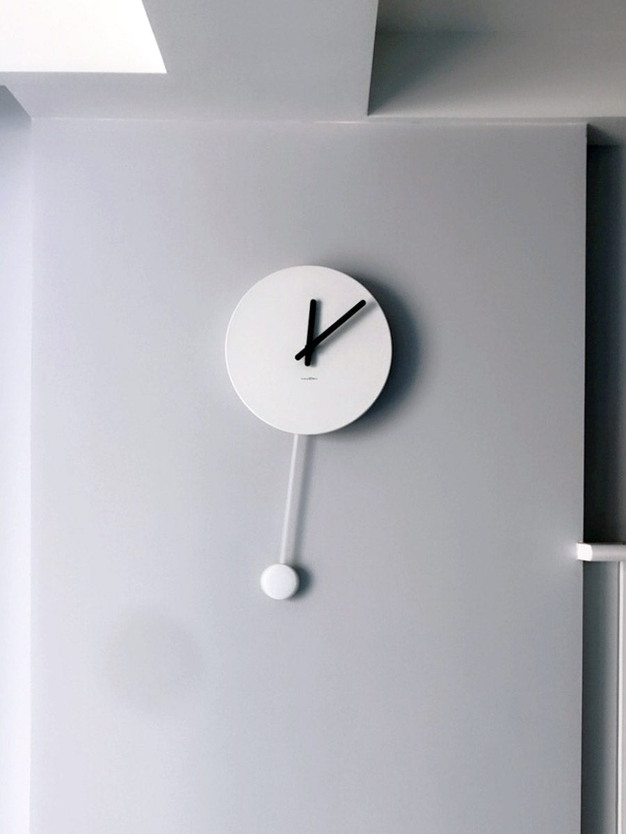 Nordic White Minimalist Clock Wall Clock Living Room Minimalist Creative Net Red Trend Wall Clock PearlNestDecor.com