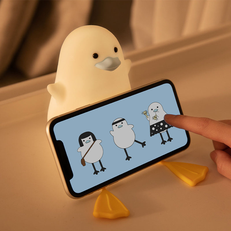 Rechargeable Gull Night Light - Creative Bedside Table Lamp, Cute Silicone Bird Desk Light, Gift for Her/Him LadyShow.Store