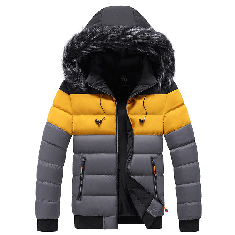 Trendy short padded coat with thick fur collar