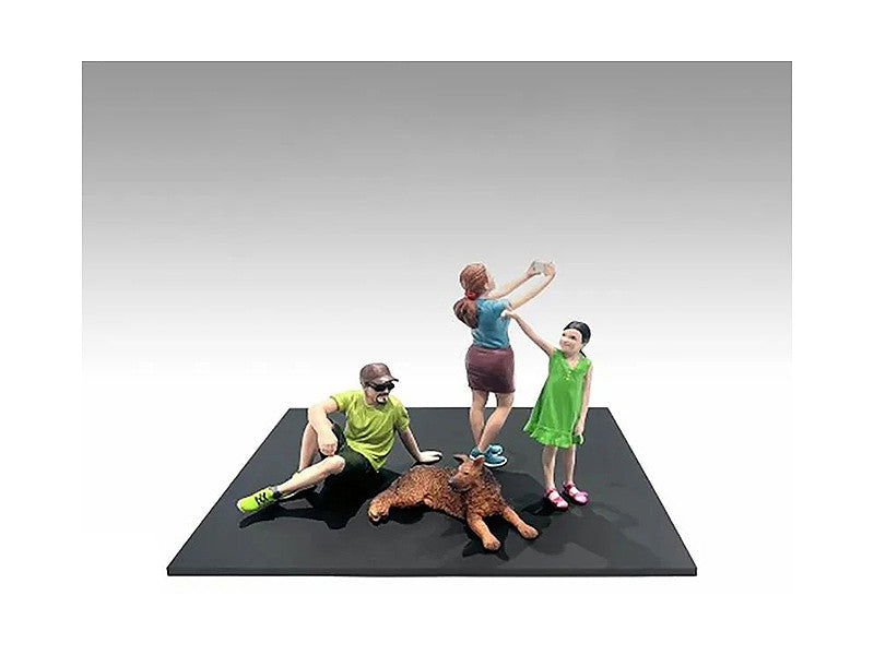 "Figure24 Series 1" 9 piece Figure Set for 1/24 Scale Models by American Diorama LuxuryLifeWay Online Store