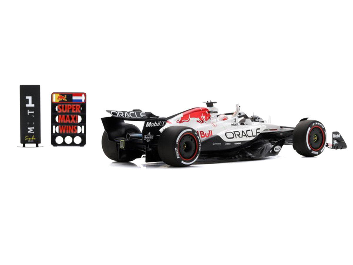 Red Bull Racing RB21 #1 Max Verstappen "Oracle Red Bull Racing" Winner Formula One F1 "Japanese GP" (2025) with Acrylic Display Case 1/18 Model Car by Spark LuxuryLifeWay Online Store